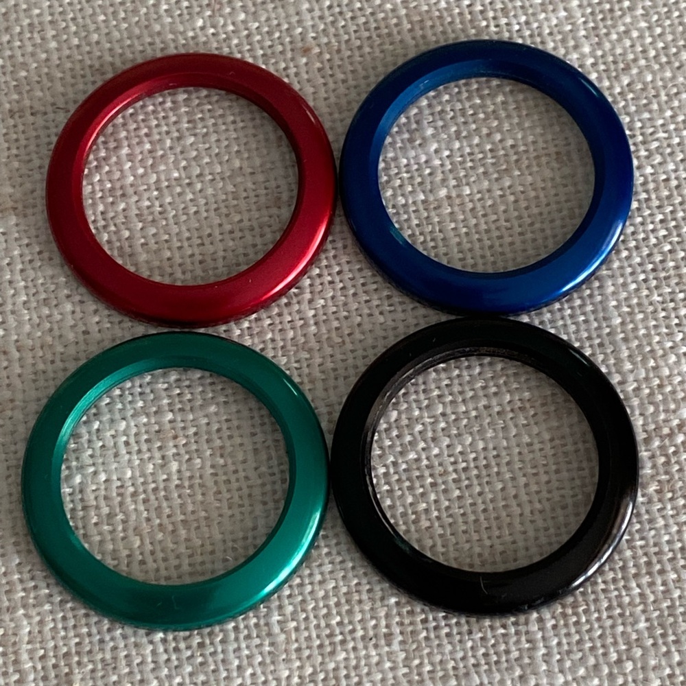 Gucci Bezels & Box NO WATCH Metallic Colors Set of Four fits bracelet bangle - Picture 5 of 7